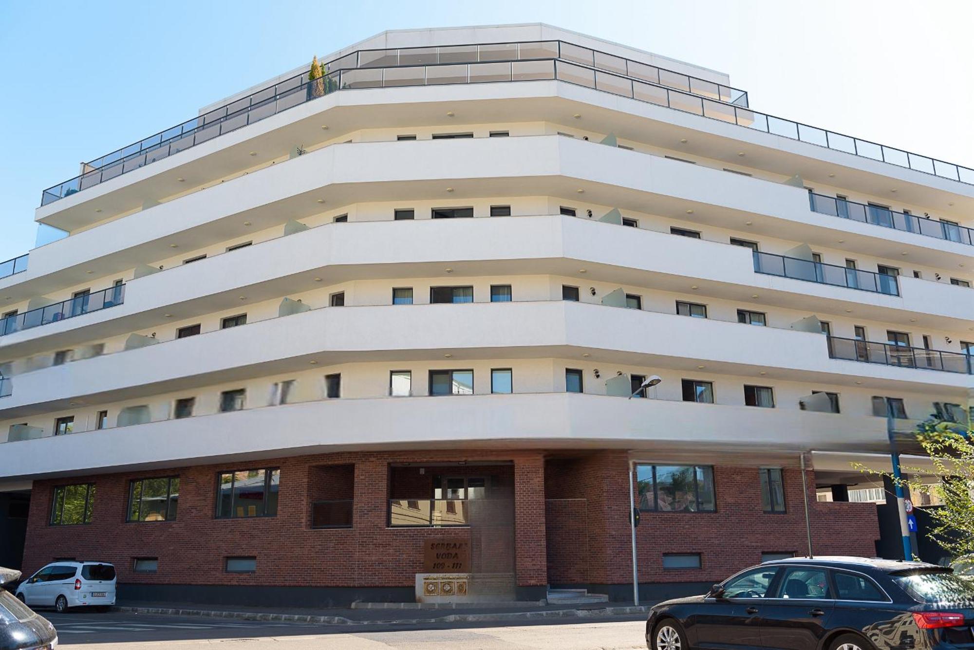 La Vie Est Belle Apartment Bucharest Exterior photo